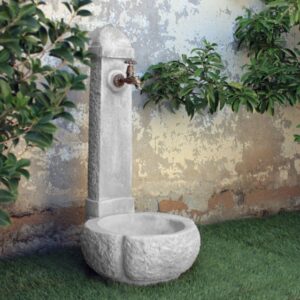 Fontana rustica in cemento Catania