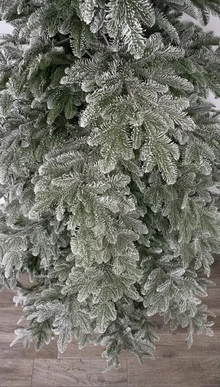 Albero di Natale innevato Rockefeller by Salvatore Izzo H240 - immagine 5