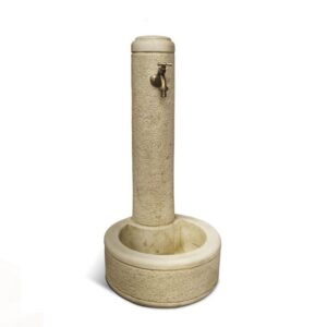 Fontana da giardino in cemento anticata Torino